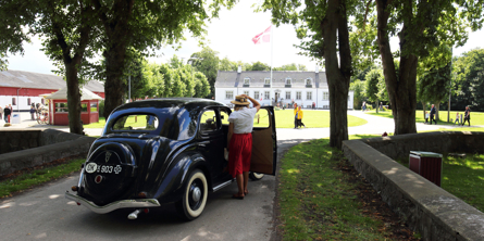 Gammel bil ved Nyvang museum