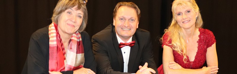 Portræt af Lene Rom Frederiksen, Jeanet og Rune Møller Nielsen